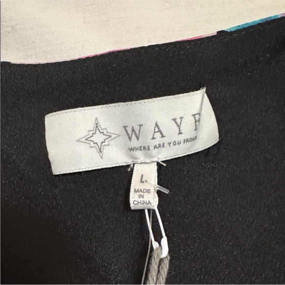 NWT Wayf Pink and Blue Floral Ruffle Blouse | Size Large - Picture 4 of 7